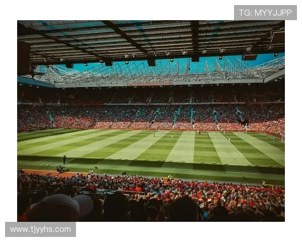 足球巨星的荣耀与挑战:从绿茵场到全球舞台的传奇之路 足球巨星的荣耀与挑战:从绿茵场到全球舞台的传奇之路