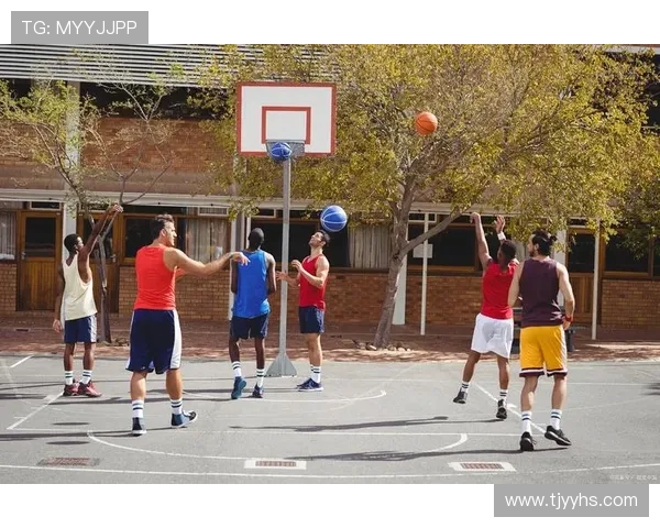 篮球激情燃动青春梦想展现团队力量与拼搏精神 篮球激情燃动青春梦想展现团队力量与拼搏精神