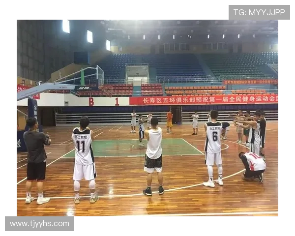 重庆篮球队夺冠篮球耐力排行榜展现球队实力与韧性