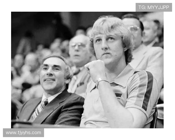 拉里·伯德:篮球传奇的崛起与辉煌背后的故事